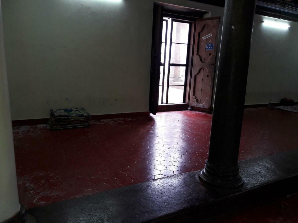 Devasthanam Lodge Thiruvananthapuram ภายนอก รูปภาพ