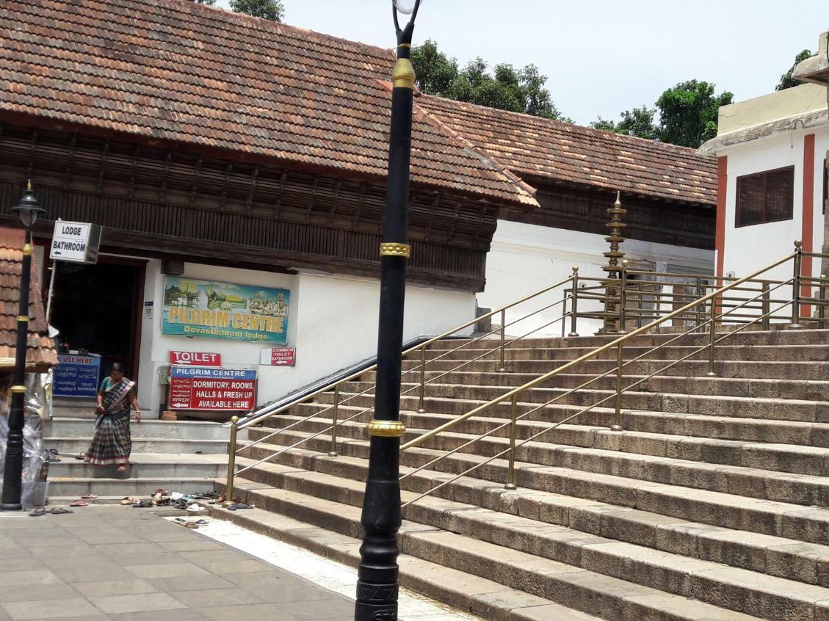 Devasthanam Lodge Thiruvananthapuram ภายนอก รูปภาพ